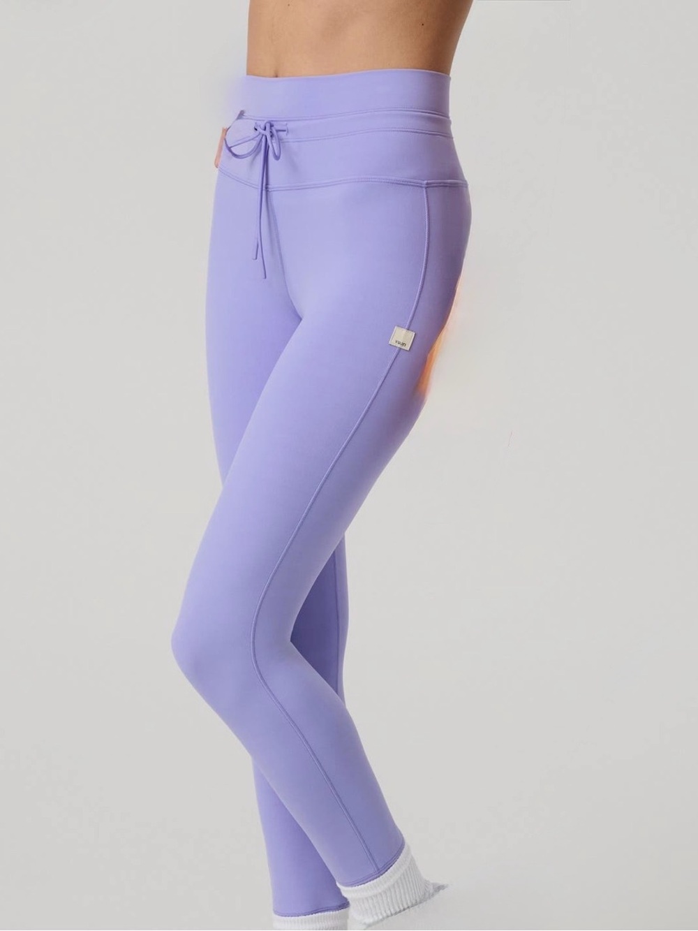 NWT Vuori Daily Form 7/8 Leggings in Hyacinth